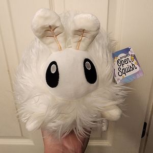 NWT Luna Moth Squishable